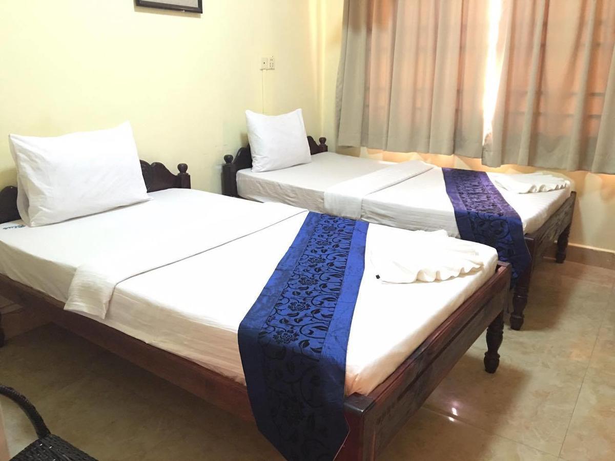 Homeland Guesthouse Phnom Penh Esterno foto