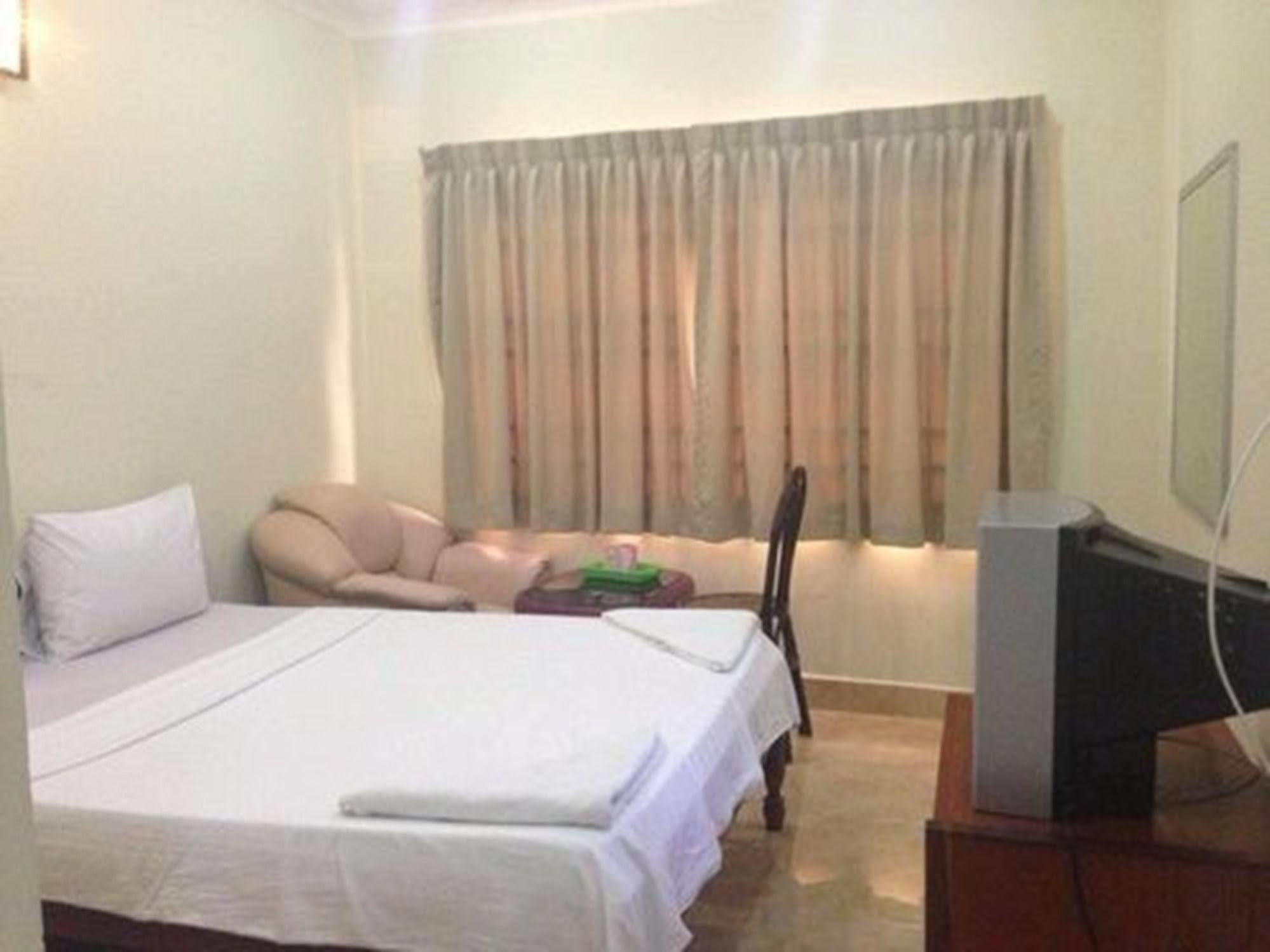Homeland Guesthouse Phnom Penh Esterno foto